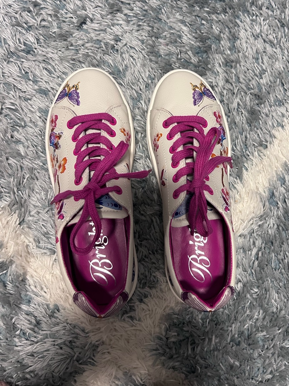 Brighton Sakura Embroidered Sneakers Size 6 NWOT